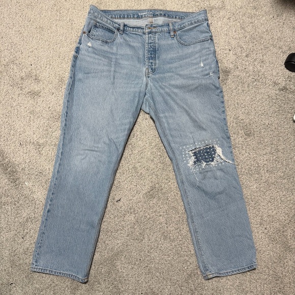 Old Navy Denim - Old Navy High-Waisted Button-Fly Slouchy Straight Rip & Repair Jeans for Women